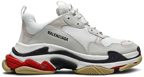 Sneaker Hall Of Fame: Balenciaga Triple S 